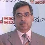 Hero to buy Honda&#39;s stake in JV: How do both cos stack up? - Pawan_Munjal_Hero_honda